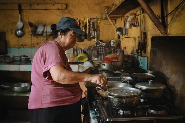 Préparer ou acheter ses salades minceur : le duel incontournable pour maigrir