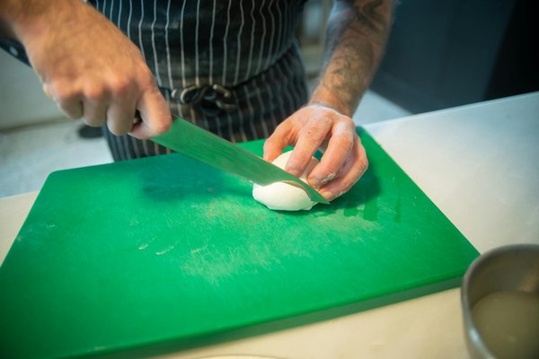 Conseils essentiels pour bien choisir votre cave à vin